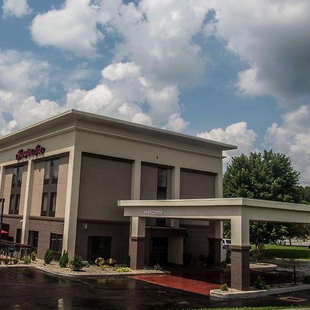 Hampton Inn Summersville Exterior foto